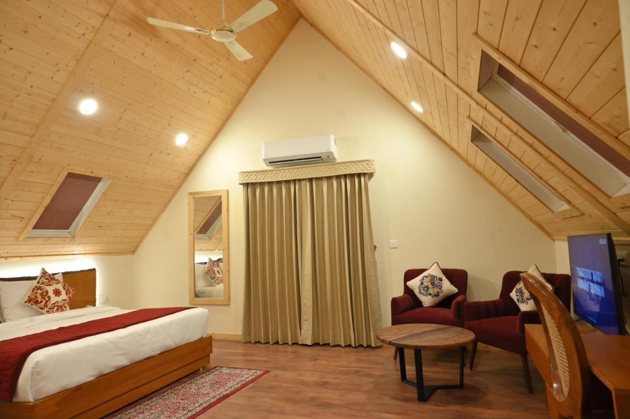 Samsara Luxury Cottages & Spa, Chail Hills Kandāghāt Eksteriør billede